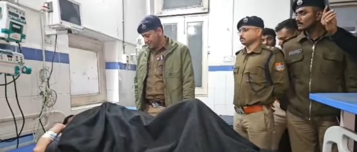 पुलिस और बदमाश के बीच हुई मुठभेड़, बदमाश घायल, देखें वीडियो